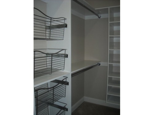 Custom closet 5